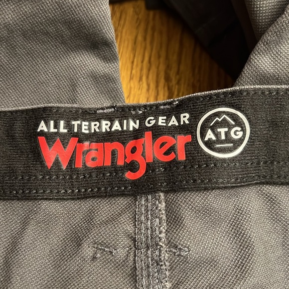 Wrangler ATG Reinforced Utility Pant - Picture 7 of 11